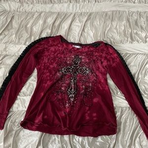 Top with lace accent arms and cross front